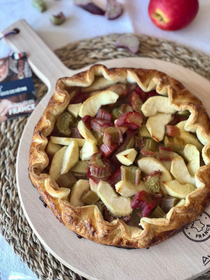 Recette Tarte rustique pommes rhubarbe